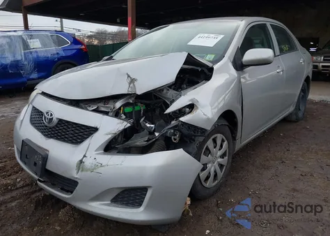 2010 Toyota Corolla Le z USA, uszkodzony, nr VIN 2T1BU4EE5AC304554